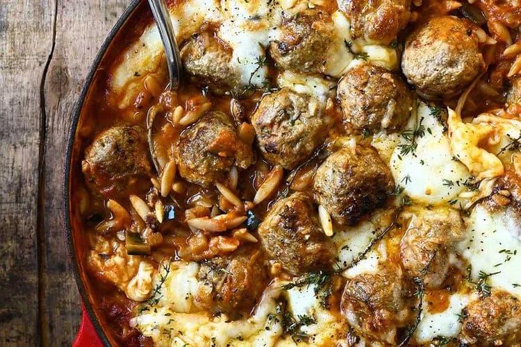 Baked Meatballs with Orzo in Roasted Pepper Sauce