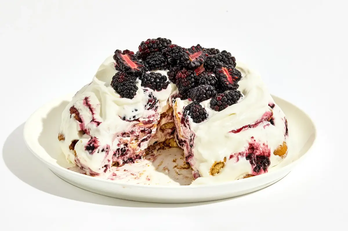 Blackberry Icebox Cake