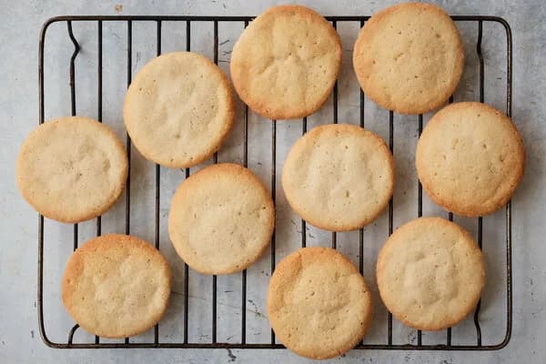 Brown-Edge Cookies