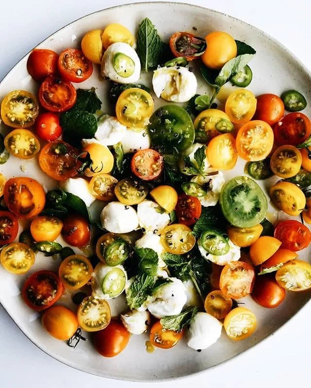 Caprese with Serrano Pepper