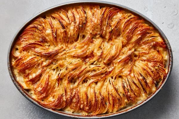 Cheesy Hasselback Potato Gratin