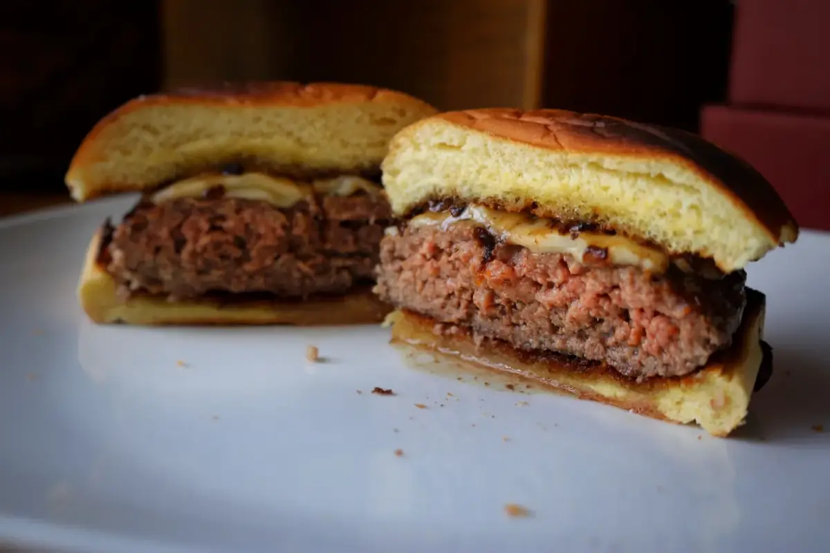 Dry Aged Pat LaFrieda Burgers W/White Cheddar & Special Sauce