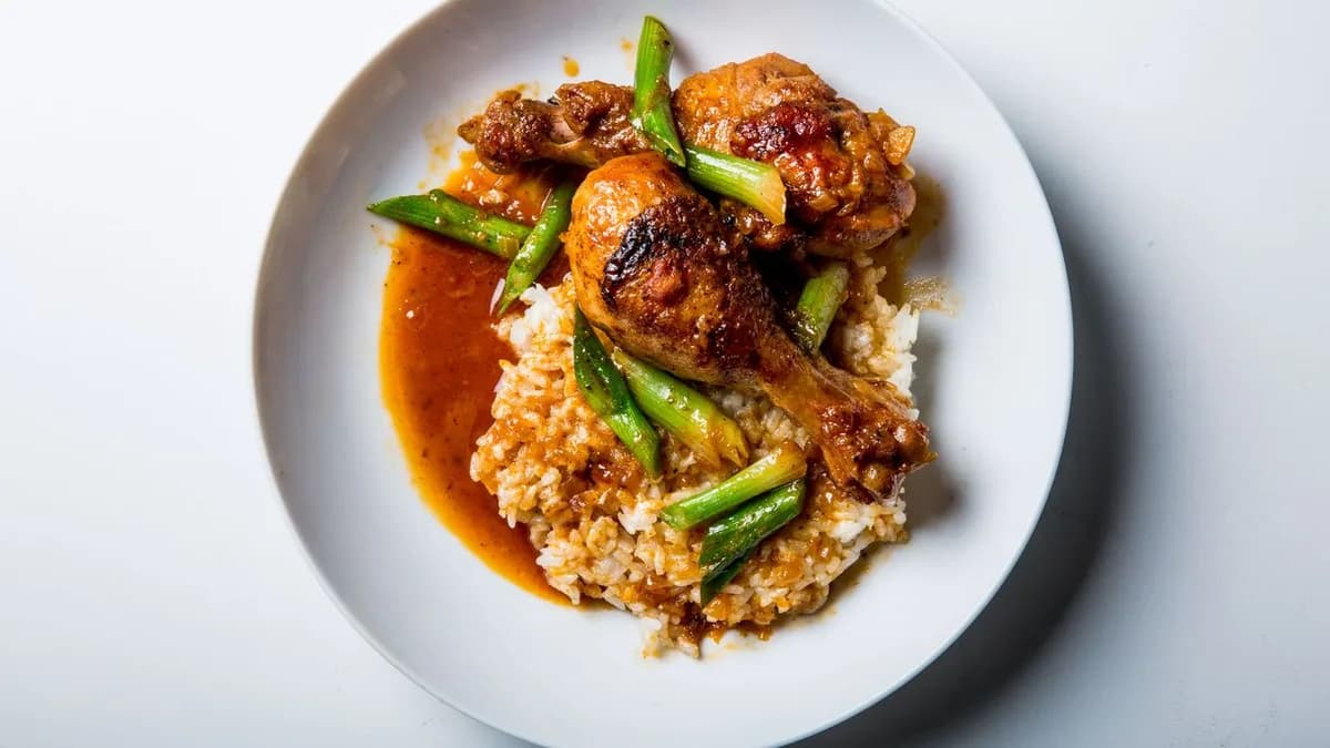 Gochujang-Braised Chicken and Crispy Rice