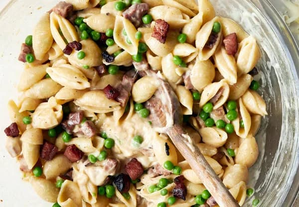 Ham and Cheese Pasta with a Handful of Peas