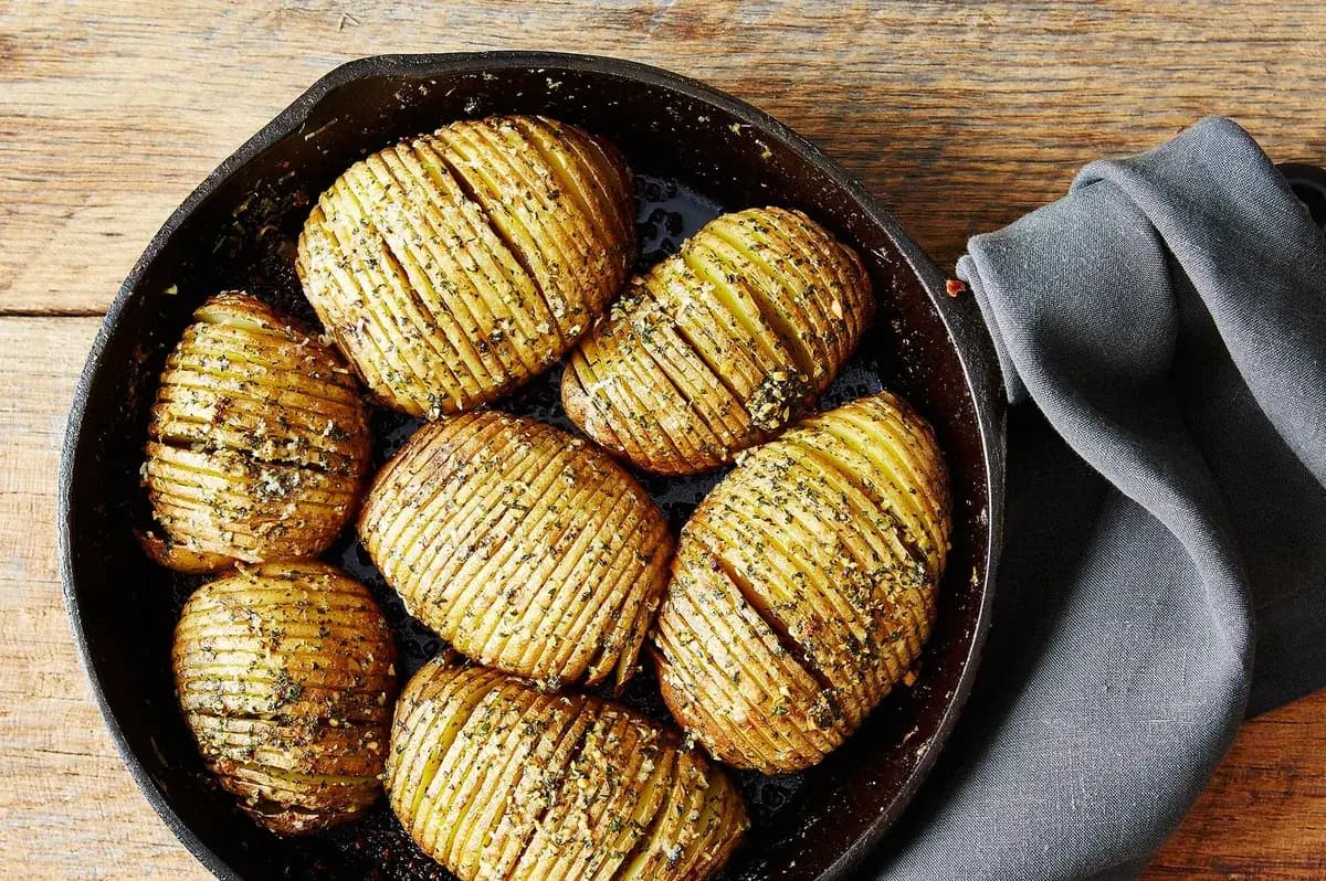 Hasselback Potato Skillet Bake