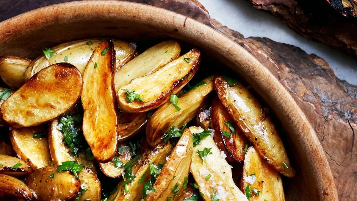 Lemon and Parsley Skillet-Roasted Fingerling Potatoes