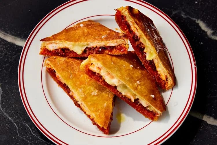 Make the Bikini, Barcelona’s Favorite Sandwich, at Home