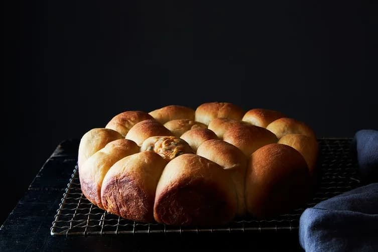 Pull-Apart Thanksgiving Leftover Stuffed Bread