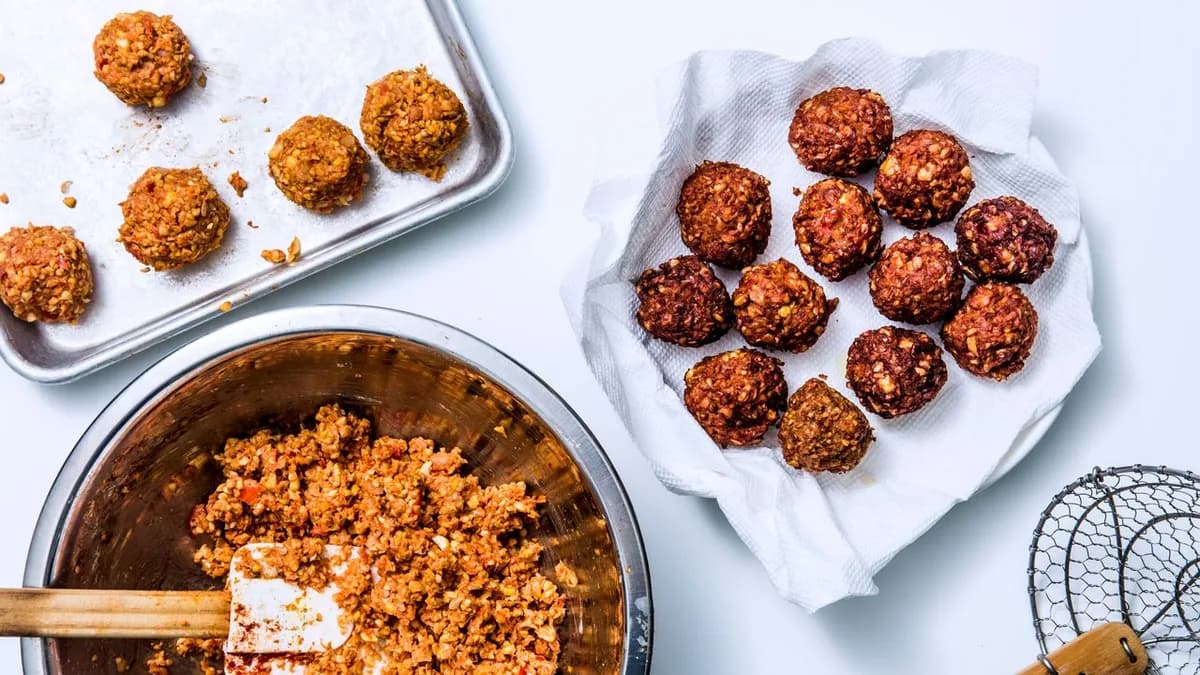 Red Pepper Falafel