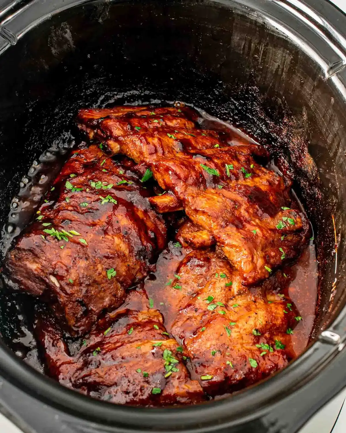 Slow Cooker Glazed Pork Ribs with White Beans