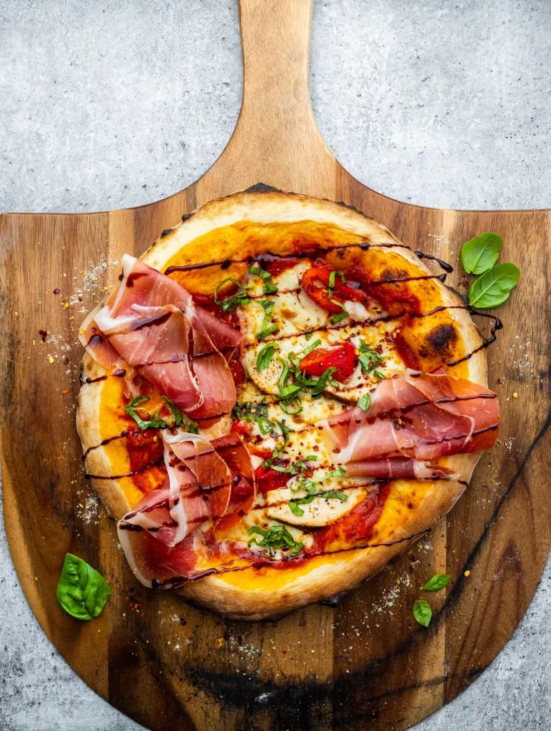 Smoked Paprika Chicken & Serrano Pizza with Balsamic Glaze