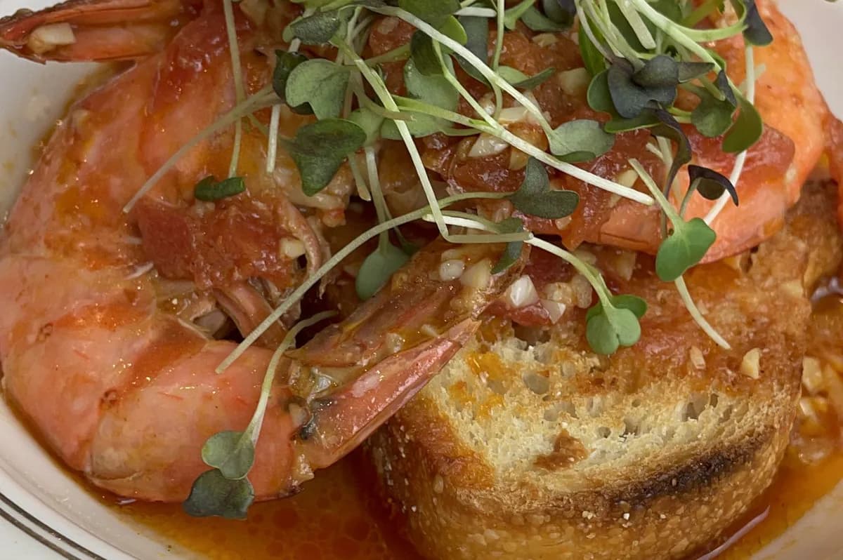Spicy Garlic Shrimp & Toast