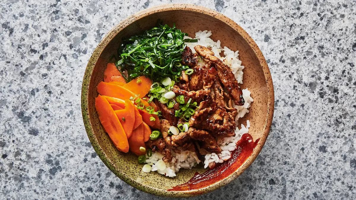 Spicy Pork Bowl with Greens and Carrots