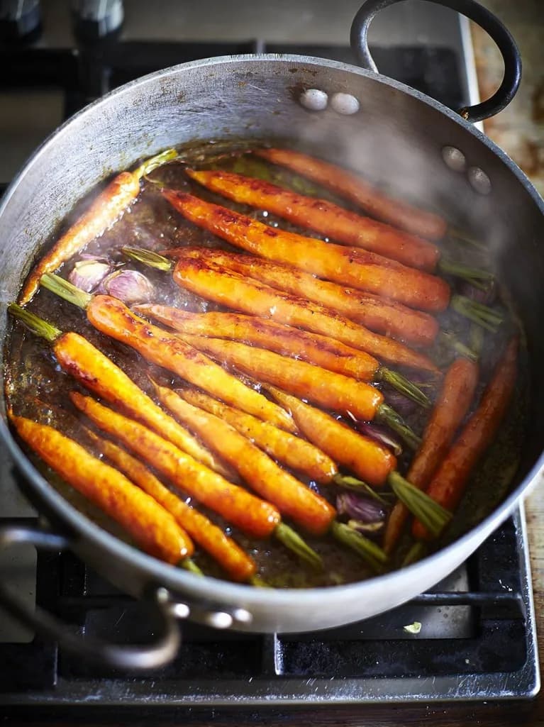 Sweet glazed carrots