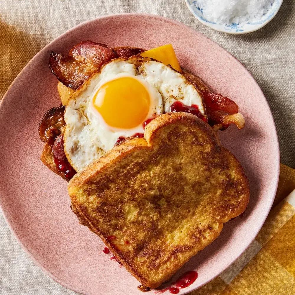The French Way to the Perfect Breakfast Sandwich