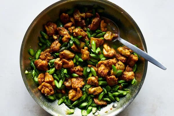 Turmeric-Black Pepper Chicken with Asparagus