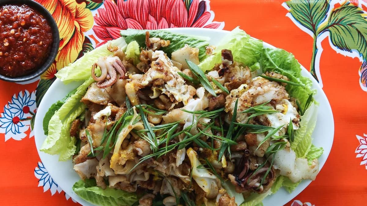 Wok-Fried Rice Noodles with Chicken and Squid